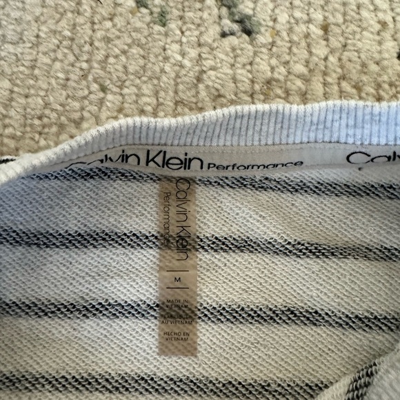 Calvin Klein Performance Cropped Sweatshirt Striped Logo Front Women’s Size M - Picture 10 of 12